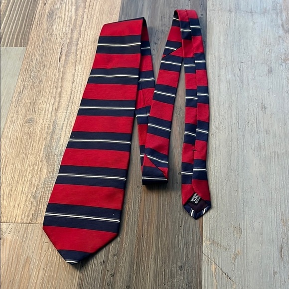 Geoffrey Beene Mens Silk Necktie Red and Blue Striped Men's Tie Formal Party - Picture 1 of 7